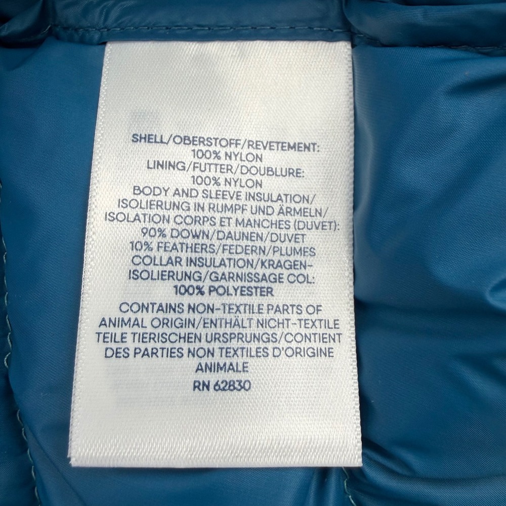 Lands' End‎ Womens XS Down Puffer Vest Blue Chevron Full Zip Outerwear NWOT - Picture 6 of 8